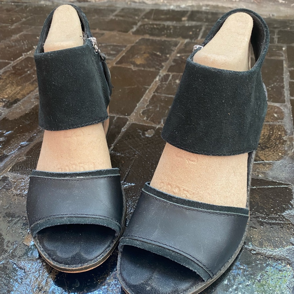 Toms Black Suede and Leather Heels